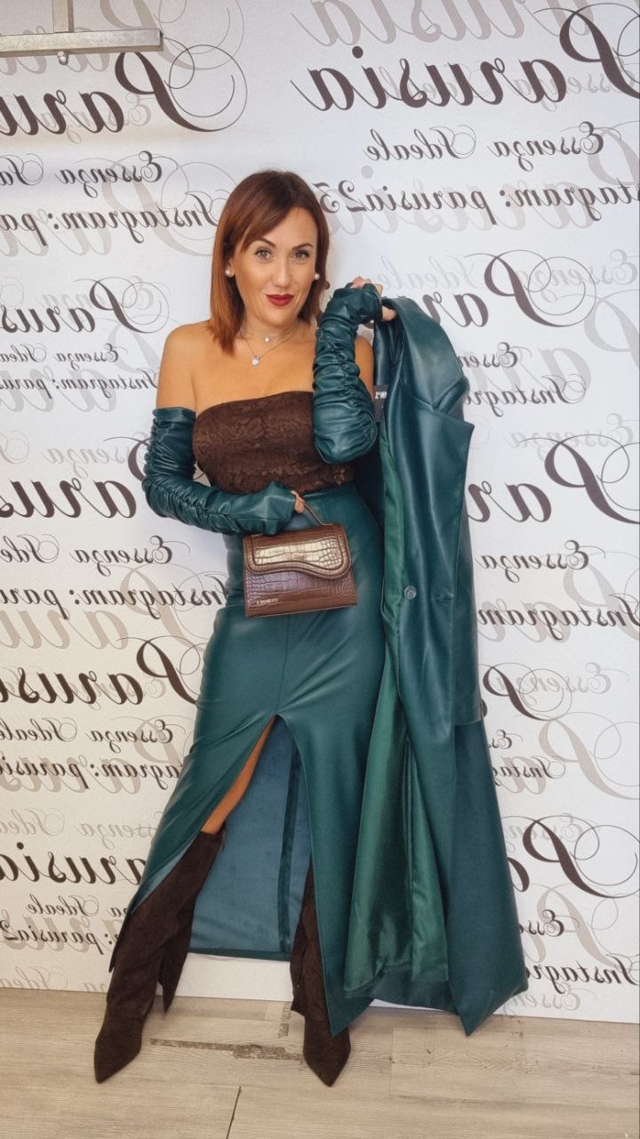 Top in Pizzo Marrone e Nero