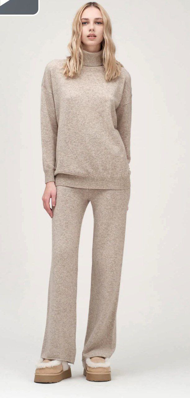 Completo in Cashmere Whitewise con Collo Alto