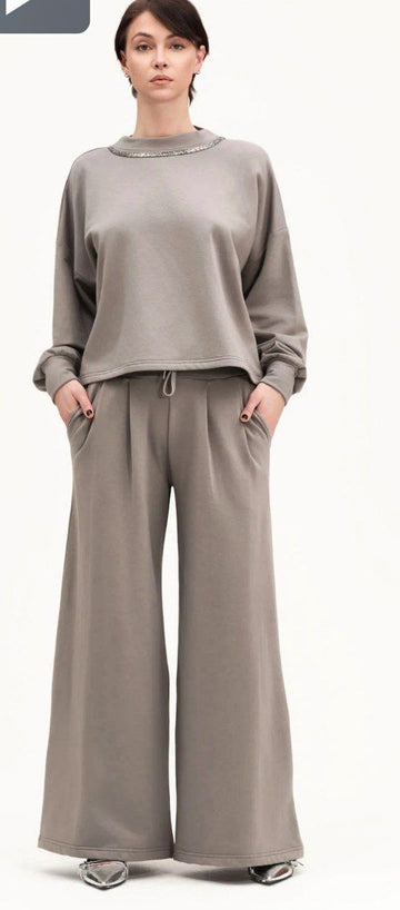 Completo Felpa e Pantalone Whitewise in Bianco, Grigio e Nero