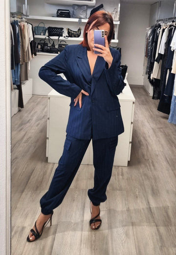 Tailleur Blu con Giacca e Pantaloni